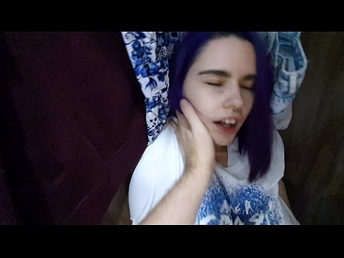 ❤️ Löysin siskoni kaapista ja autoin häntä laukeamaan Porno at fi.bsglass.ru ﹏
